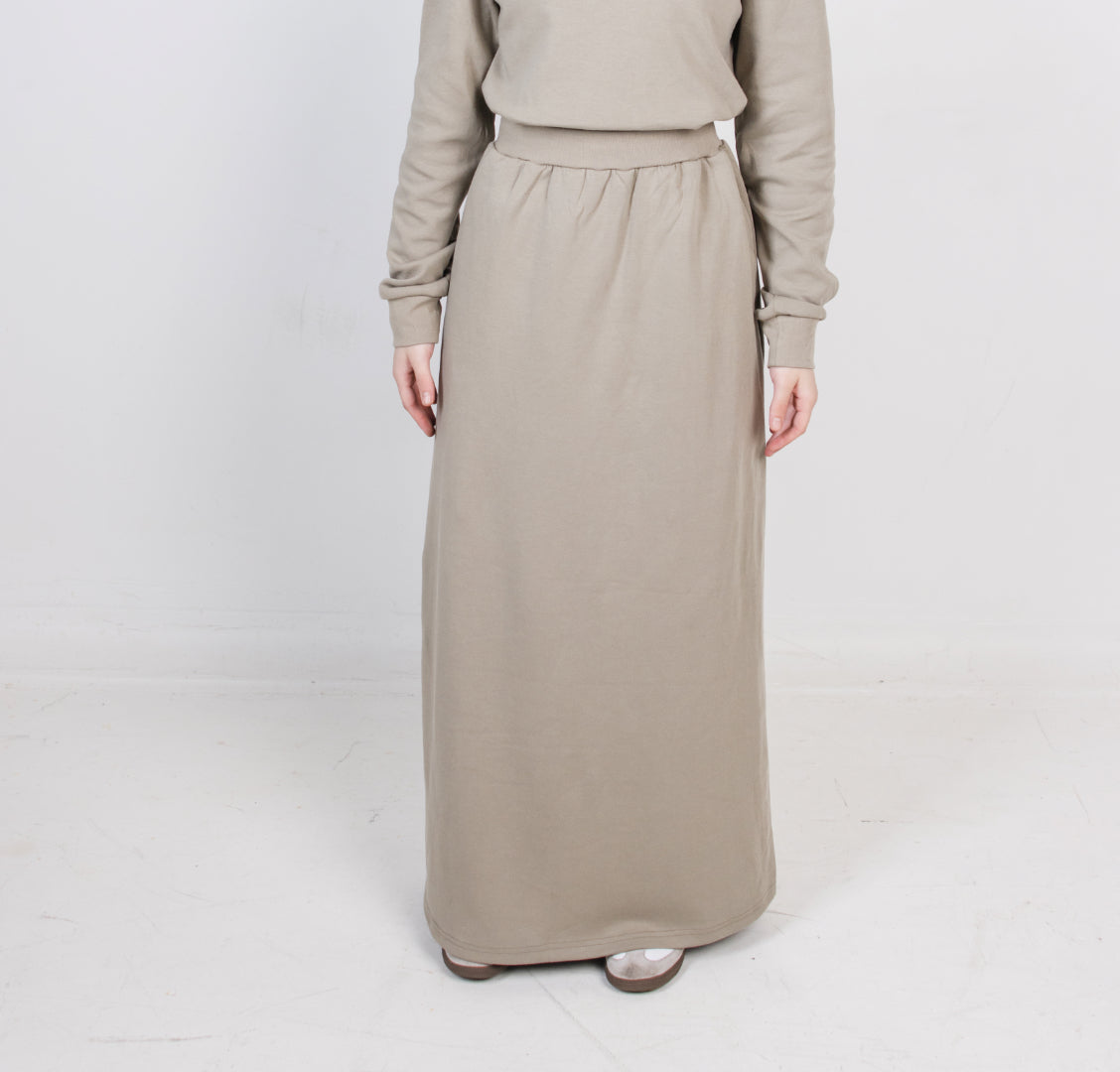 Essential Skirt - Taupe