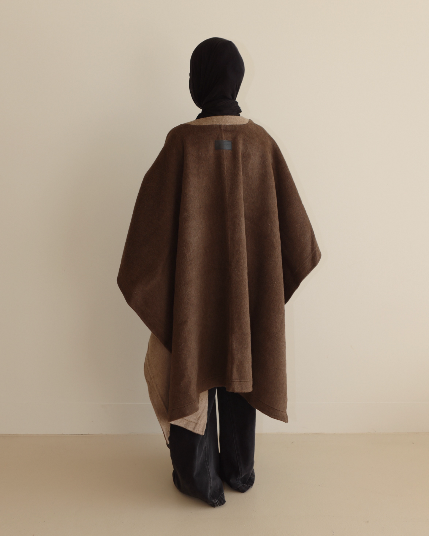 Revaa Shawl Brown Palette